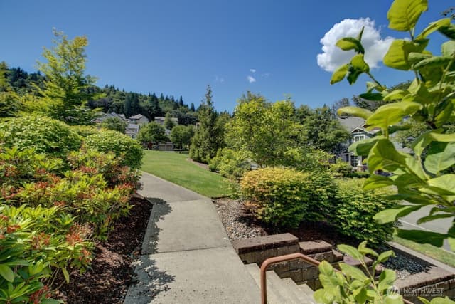 Property photo for 2140 NW Far Country Lane, Issaquah photo 4