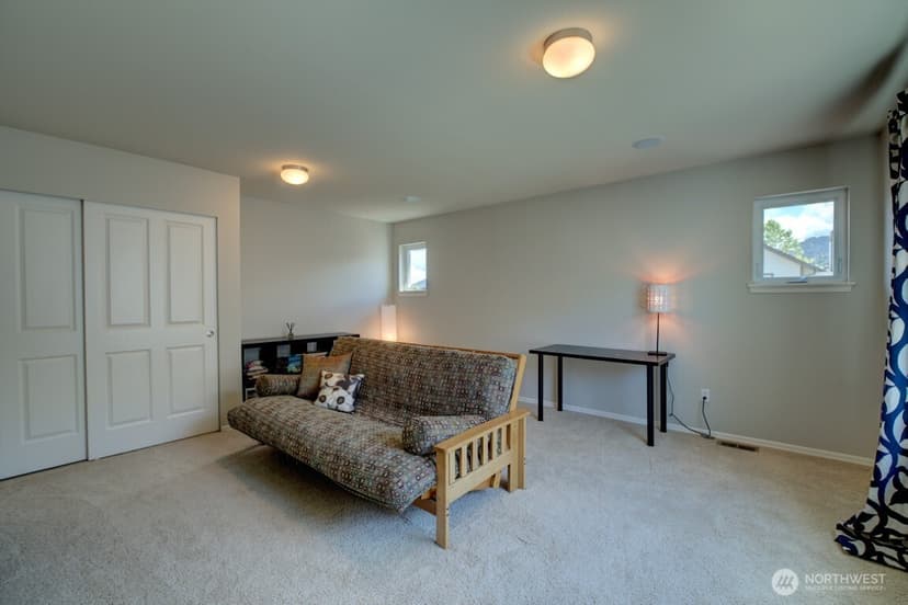 Property photo for 2140 NW Far Country Lane, Issaquah photo 35