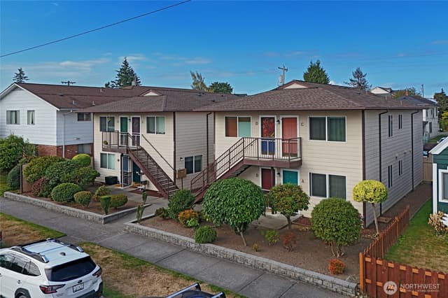 Property photo for 2210 2212 Colby Avenue, Everett photo 2