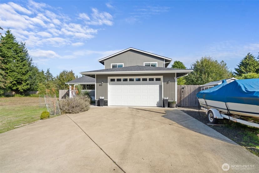 Property photo for 578 Meadow Avenue NE, Ocean Shores photo 35