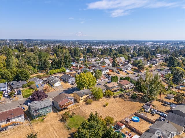 Property photo for 5910 S Verde Street, Tacoma photo 4