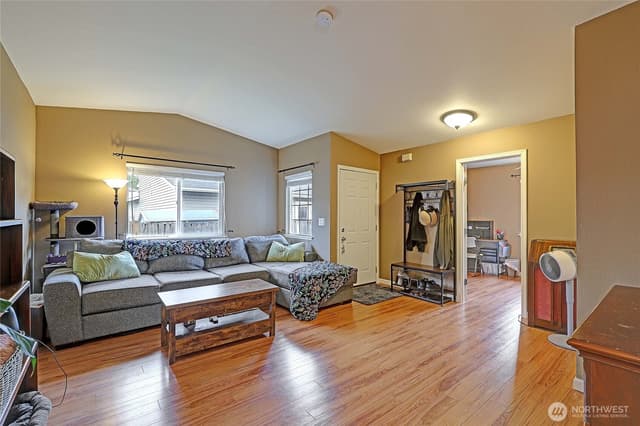 Property photo for 4017 165th Place NE #B, Arlington photo 5