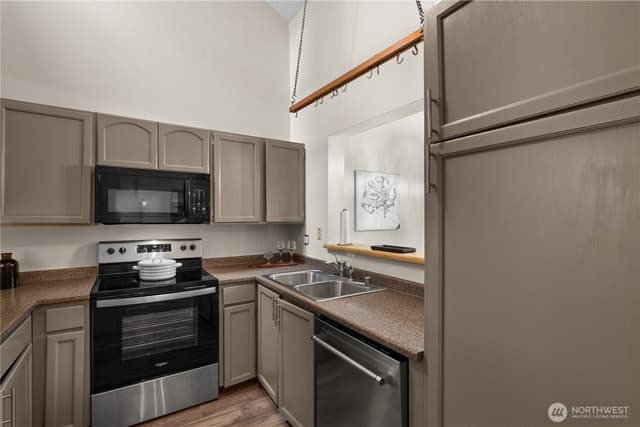 Property photo for 12918 126th Court NE #K302, Kirkland photo 4