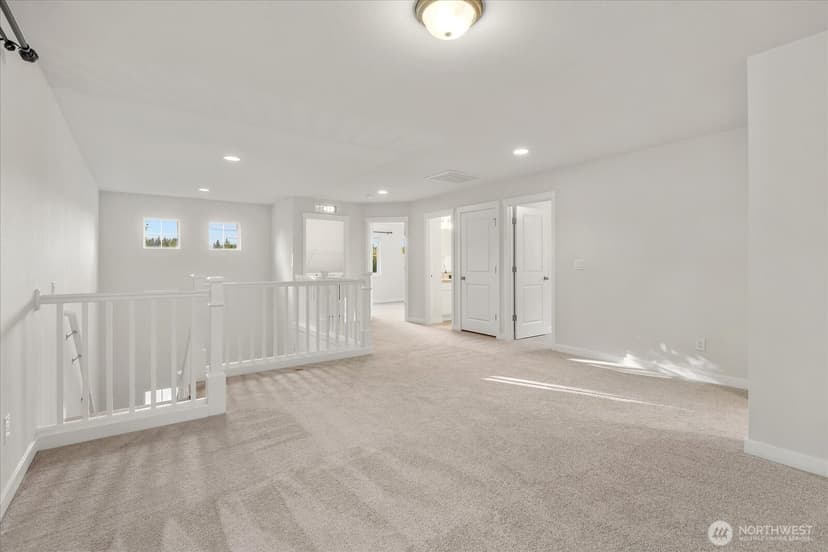 Property photo for 13431 38th Avenue SE, Mill Creek photo 19