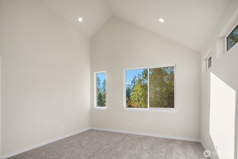 Property photo for 4027 Aberdeen Way NE, Newcastle photo 15