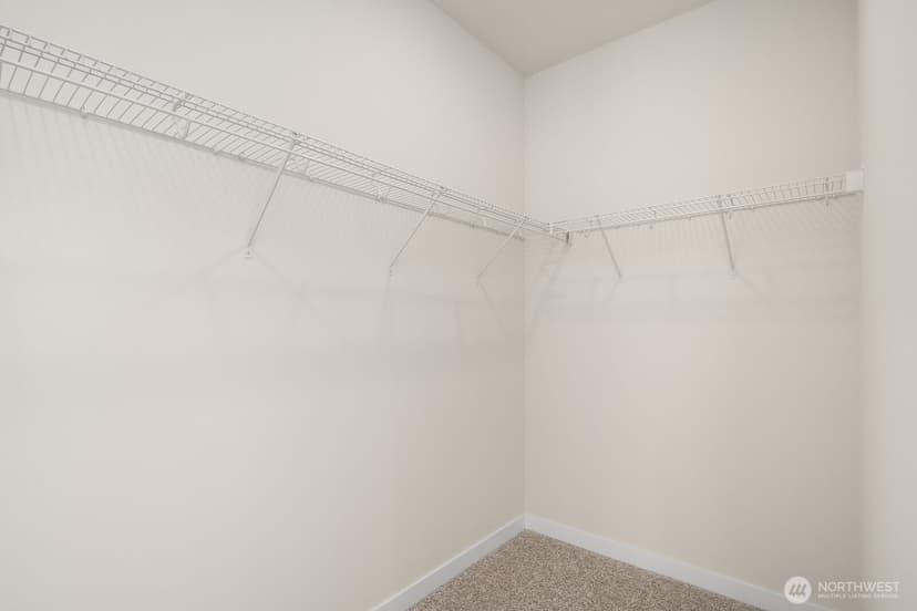 Property photo for 4027 Aberdeen Way NE, Newcastle photo 18