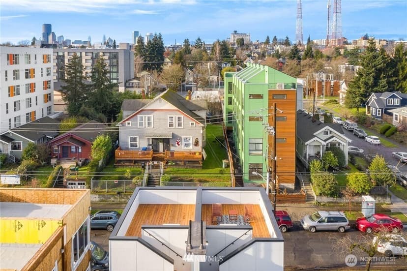 Property photo for 1430 24th Avenue #A, Seattle photo 19