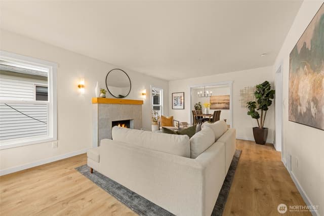 Property photo for 935 NW 61st Street #A, Seattle photo 4