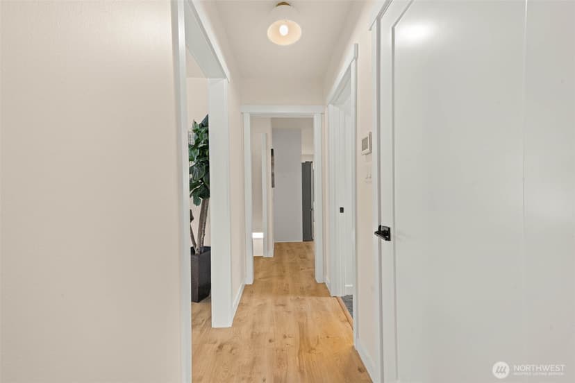 Property photo for 935 NW 61st Street #A, Seattle photo 15