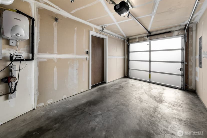 Property photo for 208 16th Avenue #E, Seattle photo 16