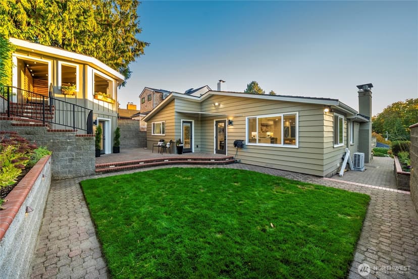 Property photo for 3542 43rd Avenue W, Seattle photo 31