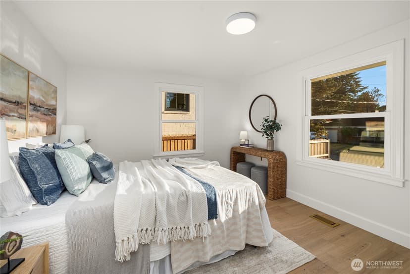 Property photo for 3542 43rd Avenue W, Seattle photo 19