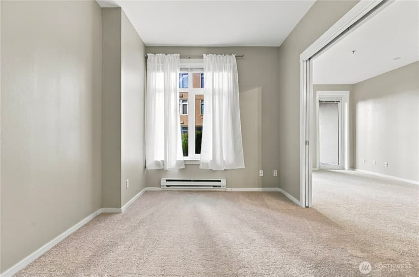 Property photo for 1950 Alaskan Way #121, Seattle photo 15