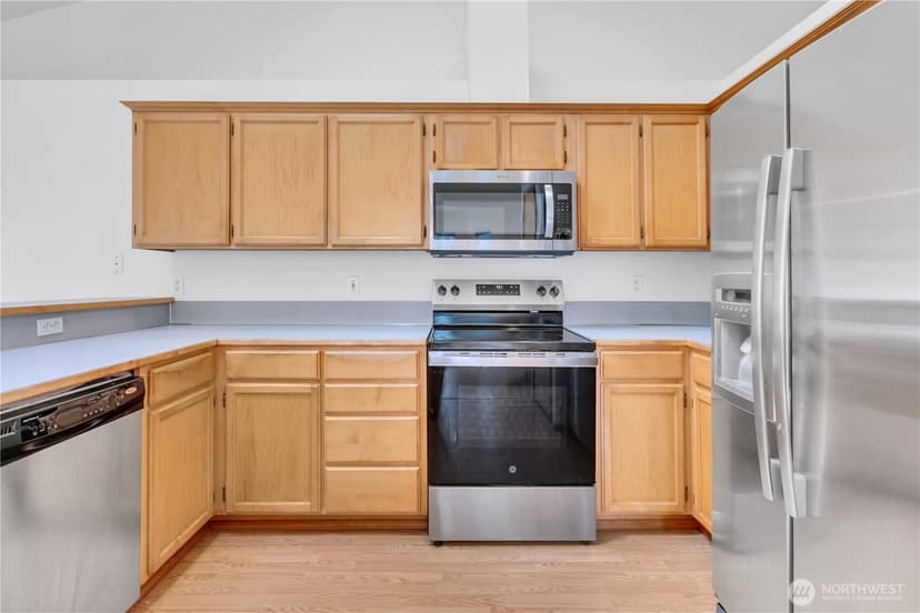 Property photo for 21819 SE 249th Place, Maple Valley photo 18