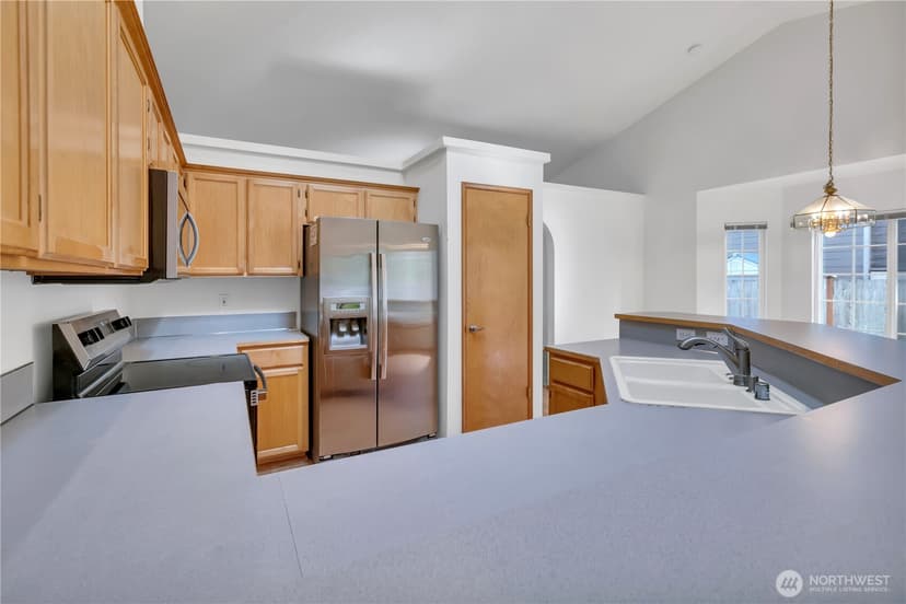 Property photo for 21819 SE 249th Place, Maple Valley photo 16