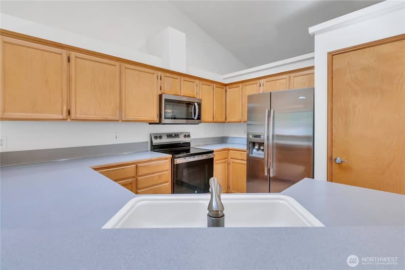 Property photo for 21819 SE 249th Place, Maple Valley photo 17