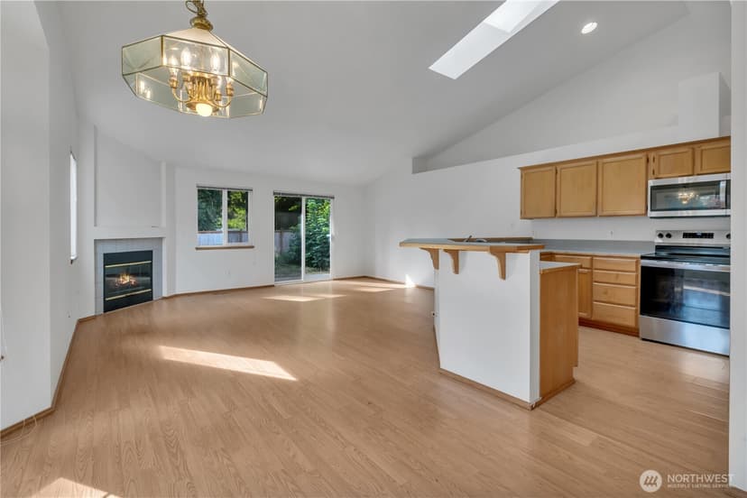 Property photo for 21819 SE 249th Place, Maple Valley photo 10