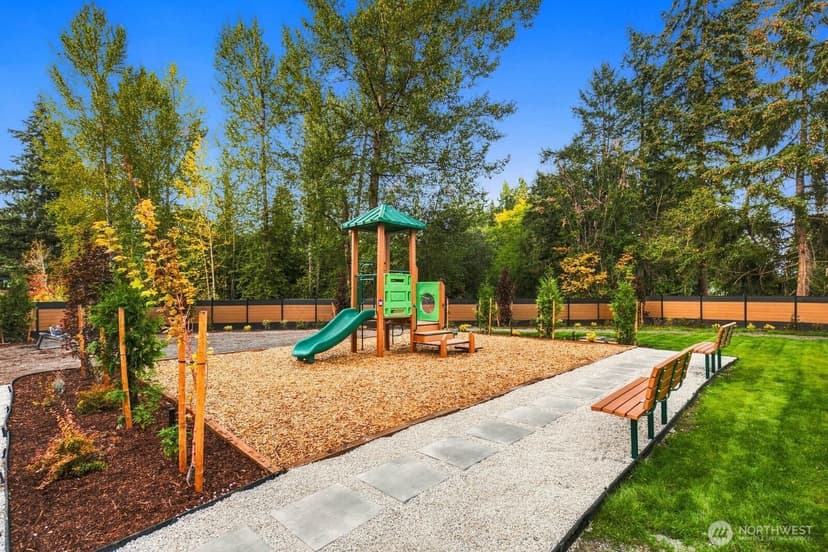Property photo for 932 Duchess Road #B-3, Bothell photo 36
