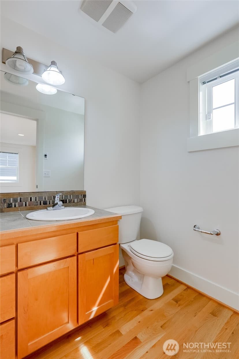 Property photo for 912 NW 85th Street, Seattle photo 6