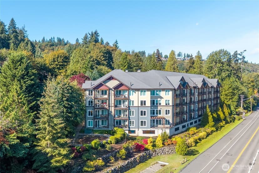 Property photo for 18707 SE Newport Way #410, Issaquah