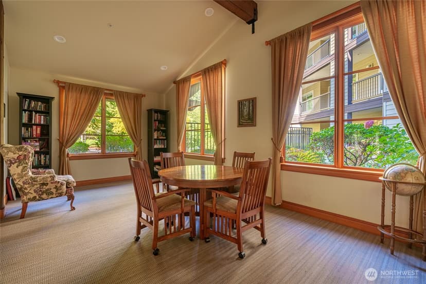 Property photo for 18707 SE Newport Way #410, Issaquah photo 16