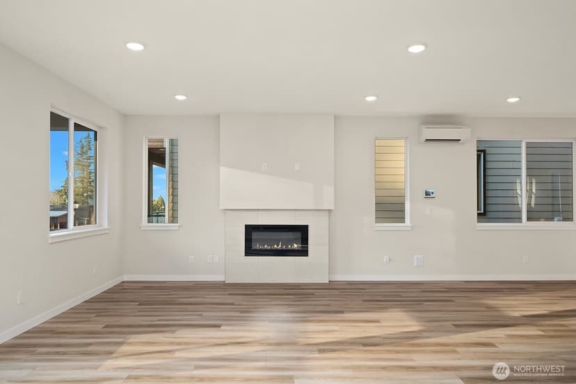 Property photo for 4004 Aberdeen Way NE, Renton photo 8