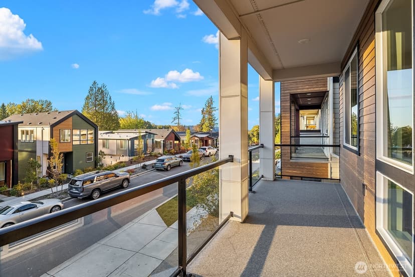 Property photo for 4004 Aberdeen Way NE, Renton photo 18