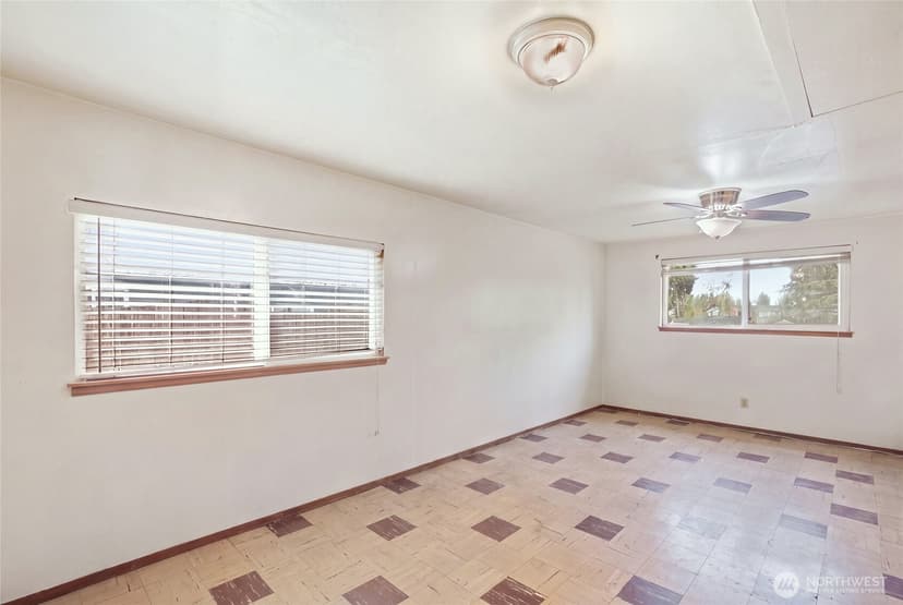 Property photo for 9207 Yakima Avenue S, Tacoma photo 20