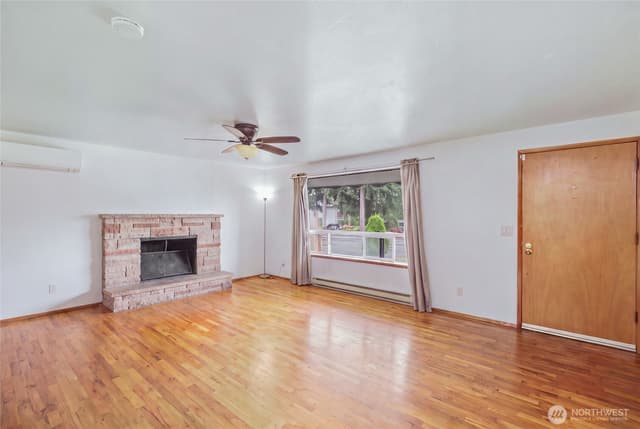 Property photo for 9207 Yakima Avenue S, Tacoma photo 5