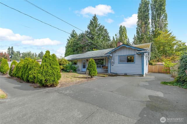 Property photo for 9207 Yakima Avenue S, Tacoma photo 2