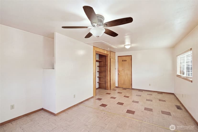 Property photo for 9207 Yakima Avenue S, Tacoma photo 21