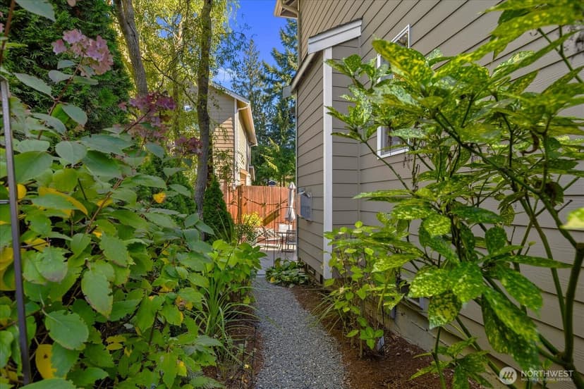 Property photo for 12505 28th Avenue W, Everett photo 28