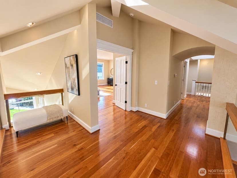 Property photo for 4239 206th Avenue SE, Sammamish photo 23