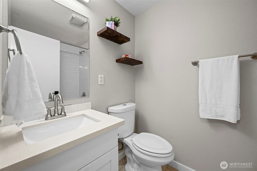 Property photo for 5830 176th Street SW, Lynnwood photo 18