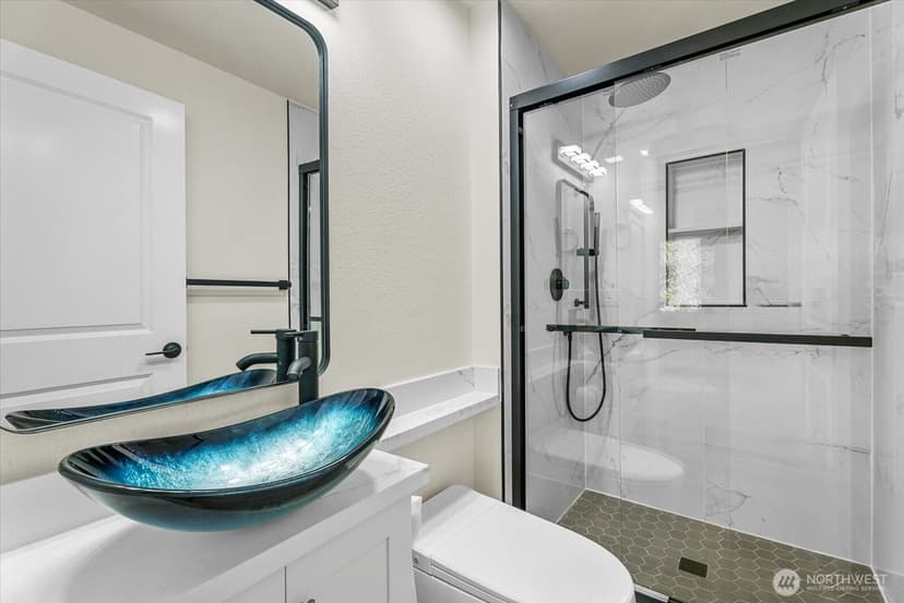 Property photo for 8543 Avondale Road NE, Redmond photo 21