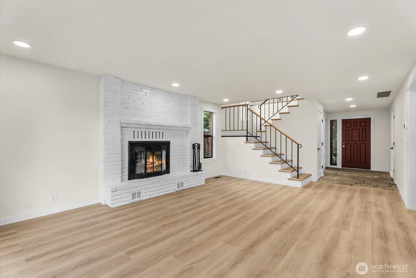 Property photo for 8543 Avondale Road NE, Redmond photo 7