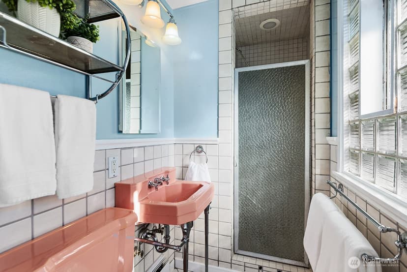Property photo for 3604 SW Thistle Street, Seattle photo 15