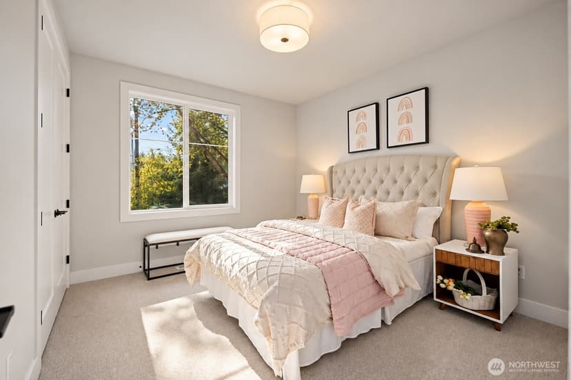 Property photo for 14514 SE 14th Street, Bellevue photo 31
