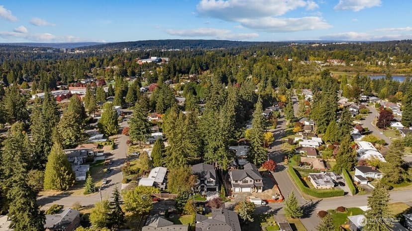Property photo for 14514 SE 14th Street, Bellevue photo 41