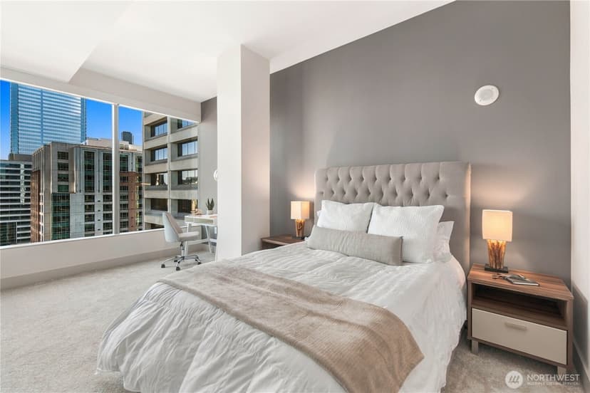 Property photo for 737 Olive Way #2607, Seattle photo 16