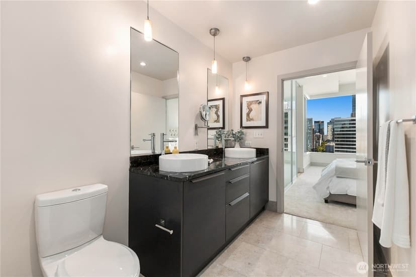 Property photo for 737 Olive Way #2607, Seattle photo 21