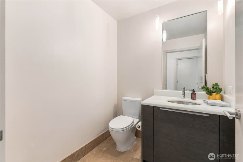 Property photo for 737 Olive Way #2607, Seattle photo 24