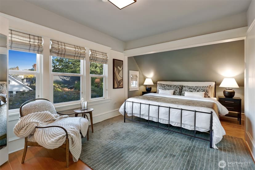Property photo for 5507 12th Avenue NE, Seattle photo 20