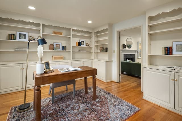Property photo for 5209 55th Avenue NE, Seattle photo 5