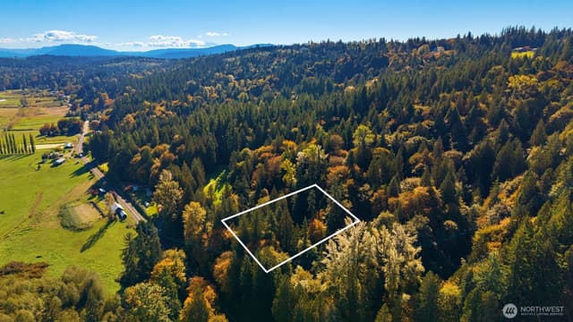 Property photo for 8801 W Snoqualmie Valley Road NE, Carnation photo 3