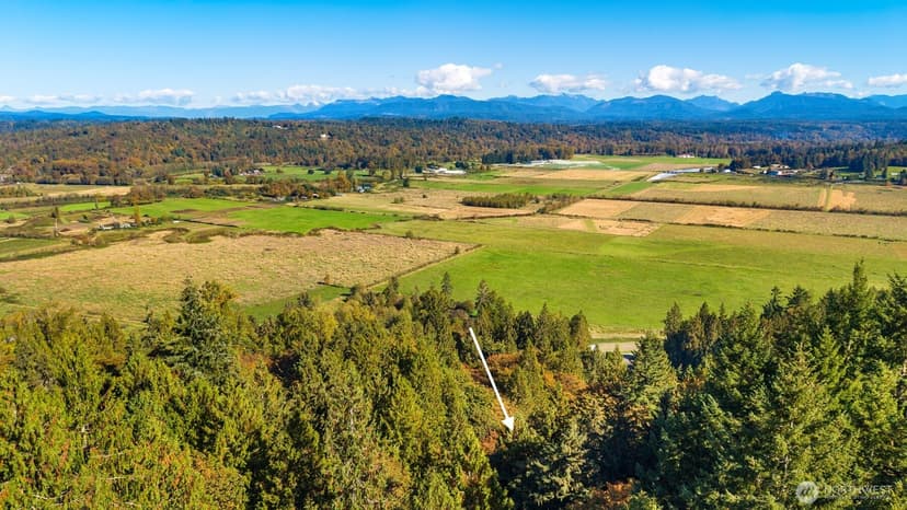 Property photo for 8801 W Snoqualmie Valley Road NE, Carnation photo 9