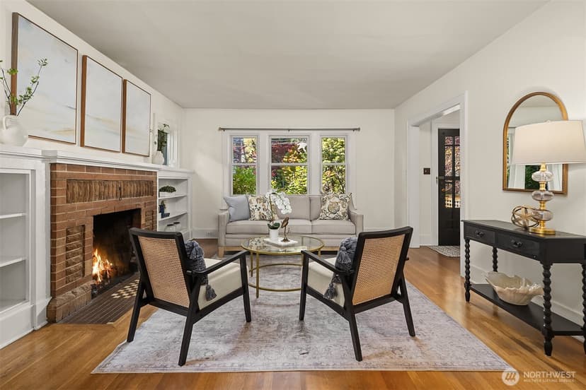 Property photo for 1960 26th Avenue E, Seattle photo 6