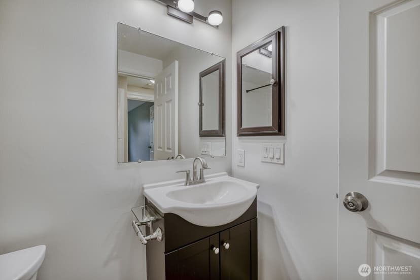 Property photo for 3402 I Street NE #H202, Auburn photo 10