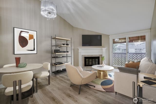 Property photo for 3402 I Street NE #H202, Auburn photo 2