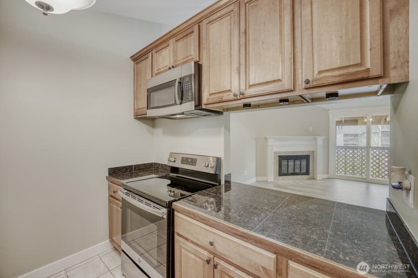 Property photo for 3402 I Street NE #H202, Auburn photo 6